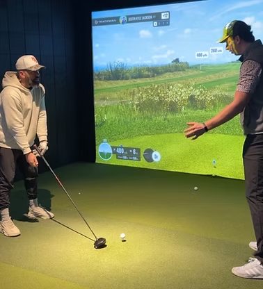 Professional Lessons at FAIRWAYLAB